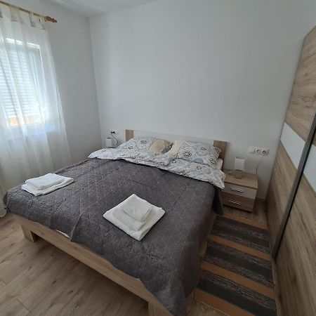 Simun Apartment Karlovac Exterior photo
